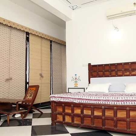 Chittorgarh Fort Haveli Bed & Breakfast ภายนอก รูปภาพ
