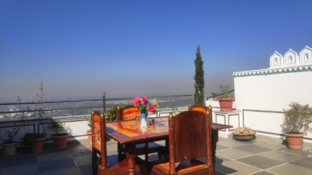 Chittorgarh Fort Haveli Bed & Breakfast ภายนอก รูปภาพ